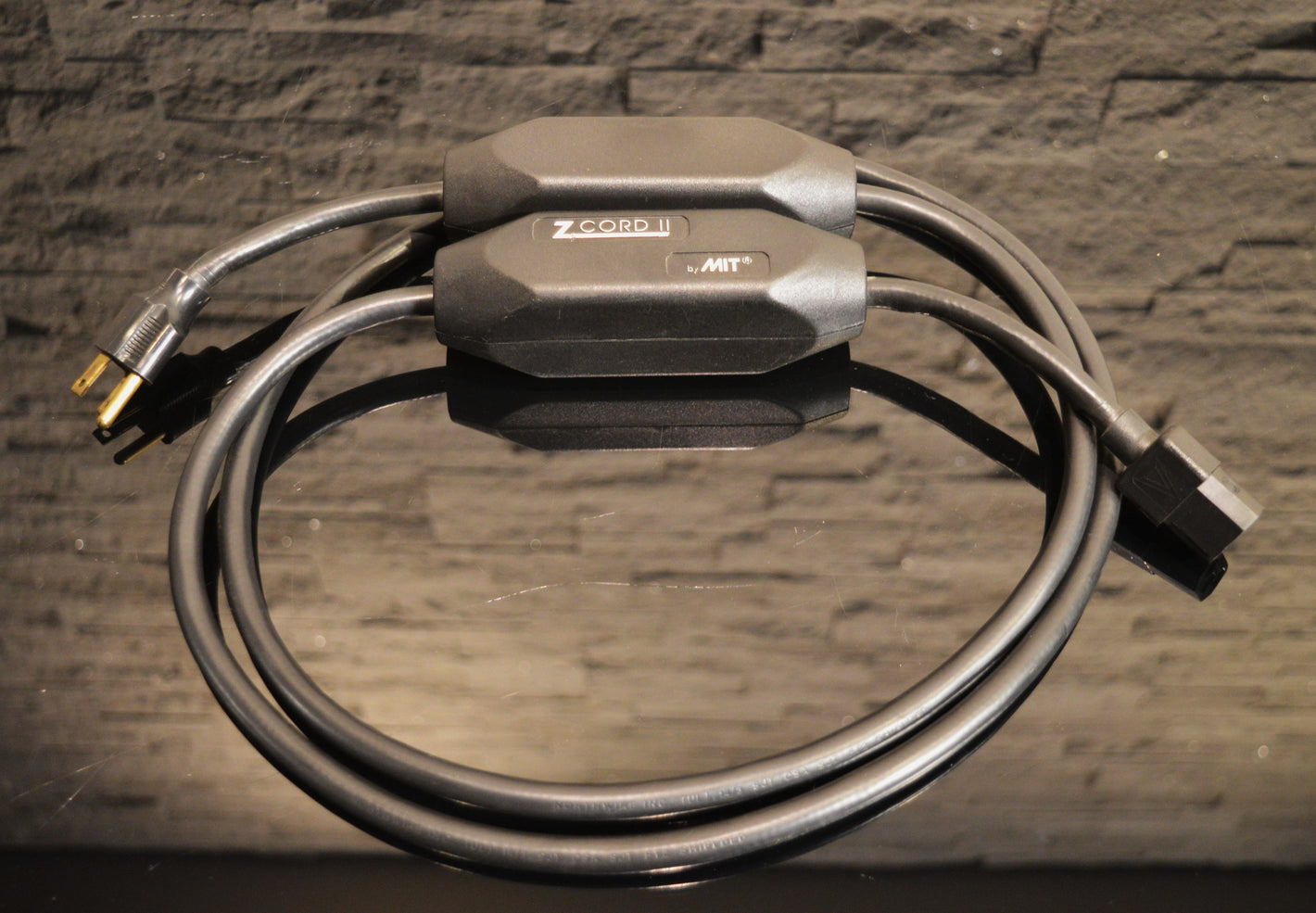 MIT - Z-Cord II 15A Power Cable - 2M (6.6FT)