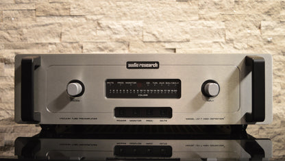 Audio Research - LS17 - Stereo Tube Line Preamplifier