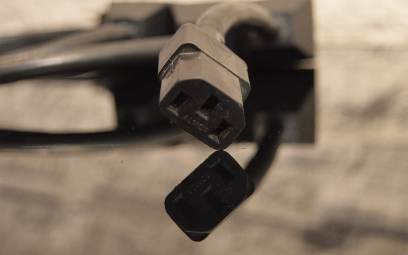Transparent Audio - PowerLink Super 15A Power Cord - 2M (6.6FT)