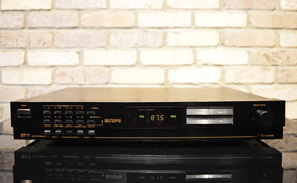 Nakamichi ST-7 Stereo Digital AM/FM Tuner