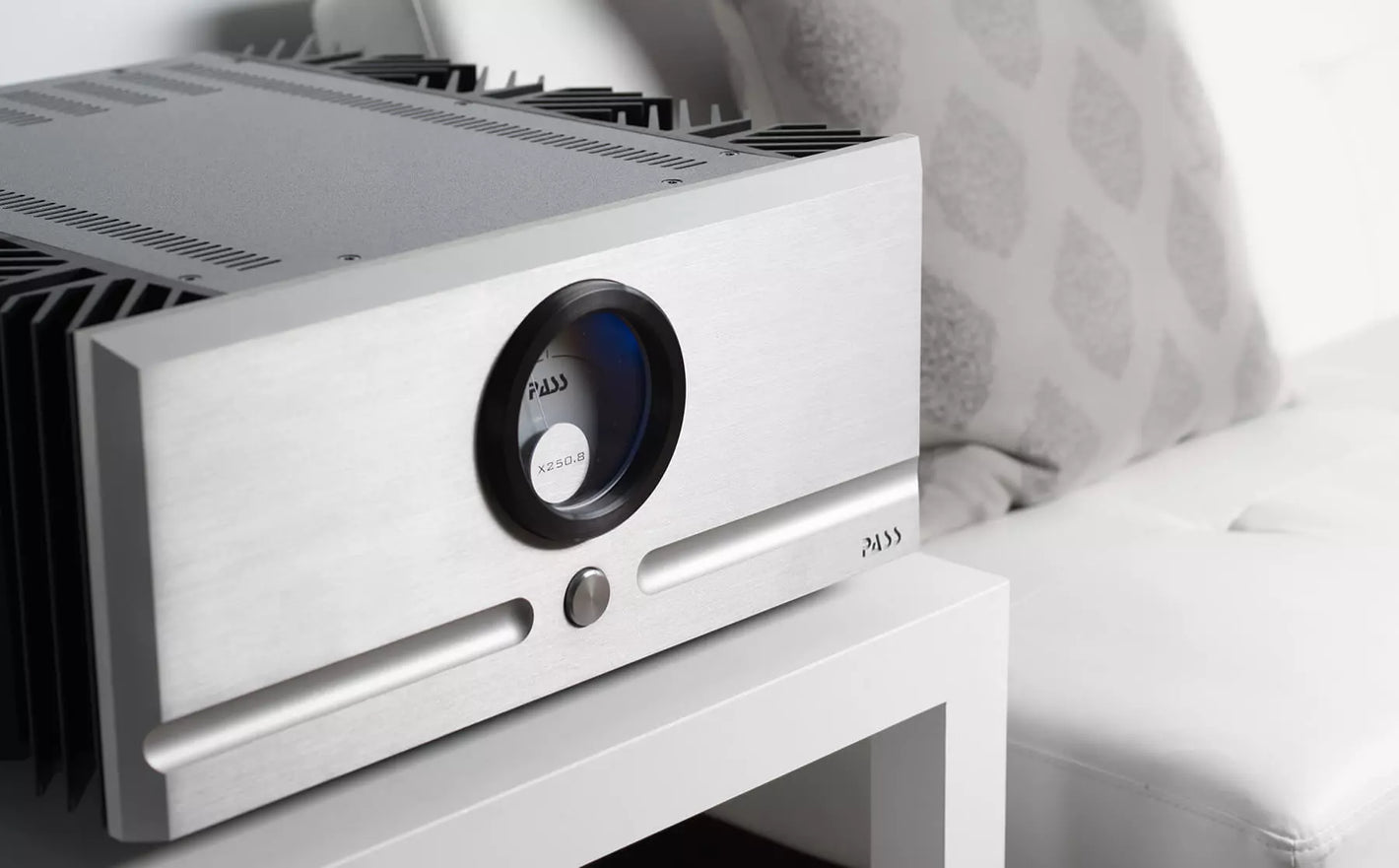 Pass Labs - X250.8 - Stereo Power Amplifier