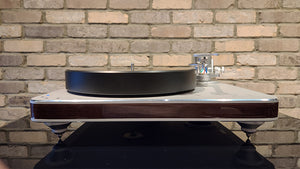 Clearaudio Ovation w/ 9" Premium Universal Tonearm and VTA Lifter