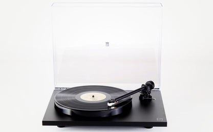 Rega - Planar 1 - Turntable - With Carbon Cartridge