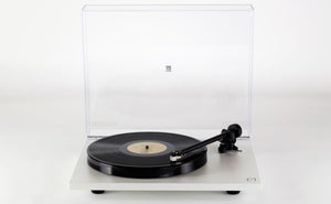 Rega - Planar 1 - Turntable - With Carbon Cartridge