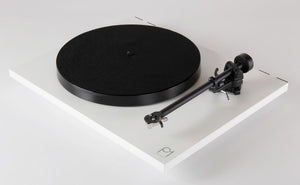 Rega - Planar 1 - Turntable - With Carbon Cartridge