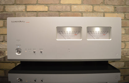 Luxman M-700u Stereo Power Amplifier - Pure Elegance in Design and Performance - US 120V