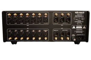 Salon 1 Audio back panel of the black Audio Research Reference 5SE vacuum tube preamplifier with balanced inputs