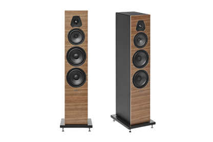 Salon 1 Audio Sonus faber Lumina V floorstanding speakers in walnut wood finish with black leather and three drivers.