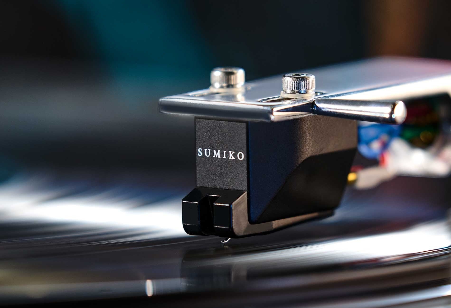 Salon 1 Audio Sumiko Amethyst moving magnet phono cartridge with nude line-contact stylus playing a vinyl record