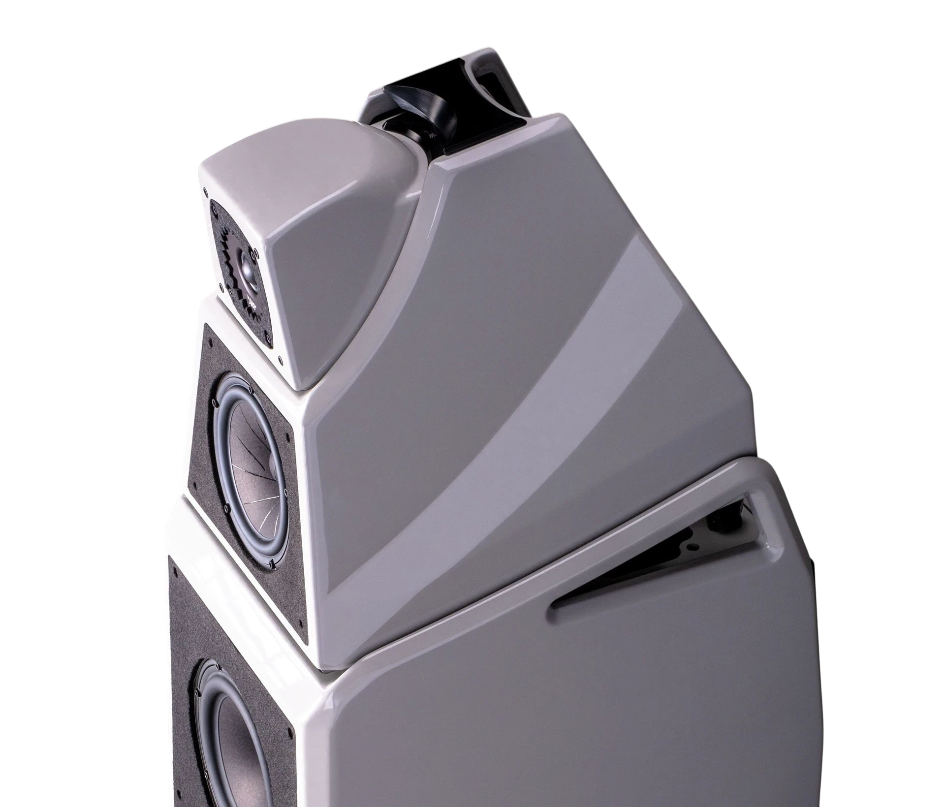 Salon 1 Audio Wilson Audio Alexia V floorstanding speaker in a glossy white finish showing the modular driver design.